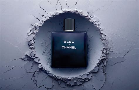 bleu de chanel anuncio|blue de chanel images.